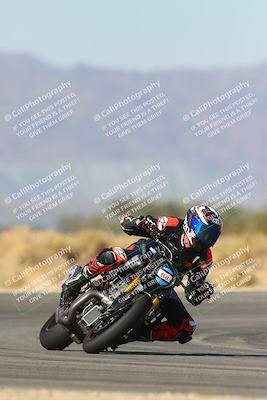 media/Jan-18-2024-Racers Edge (Thu) [[008952c709]]/B Group/Session 2 (Turn 16)/